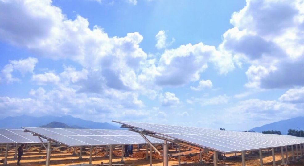 Khánh thành nhà máy điện mặt trời lớn nhất ở Tây Phi